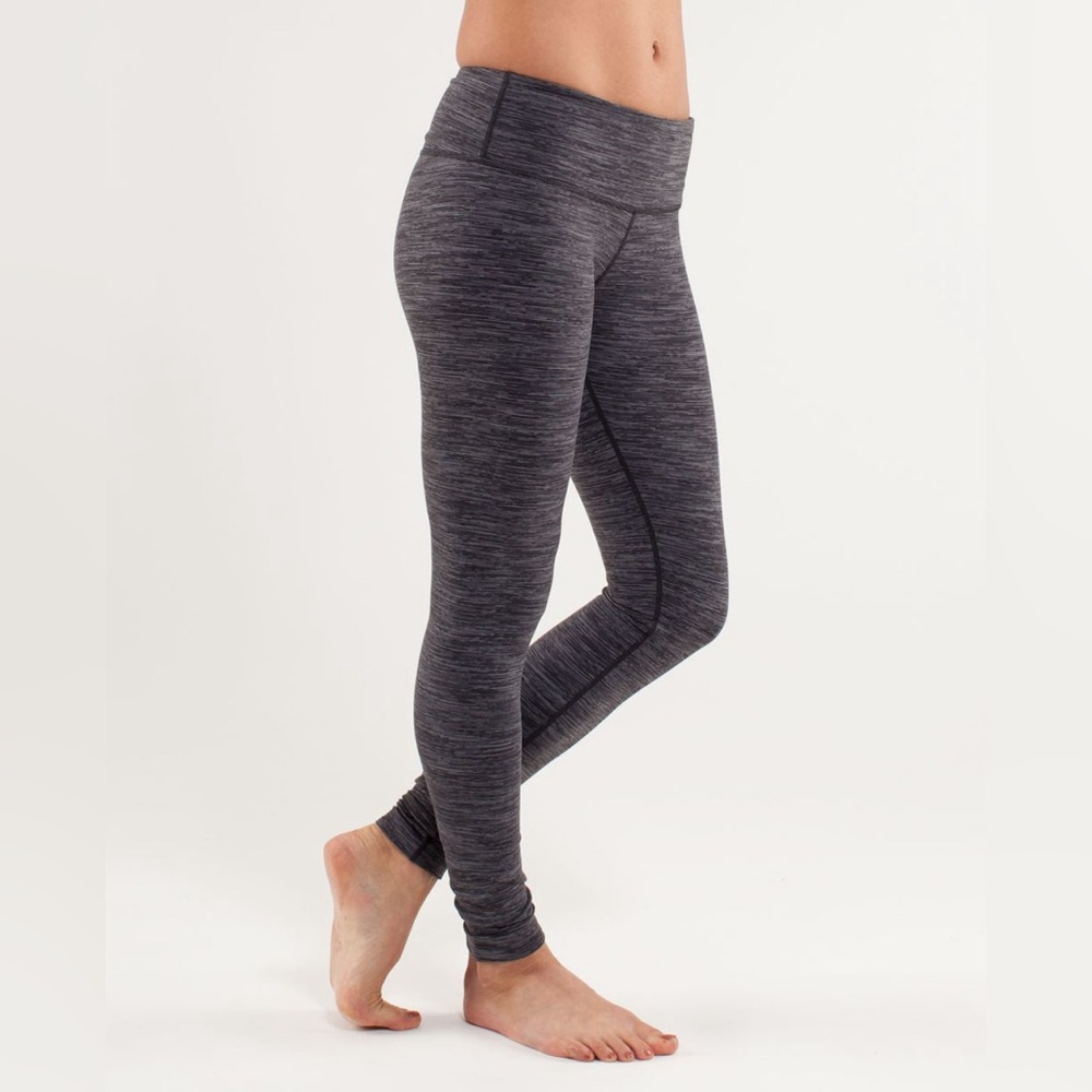 Lululemon Wunder Under Leggings Space Black Gray Vintage size 4 yoga lowrise